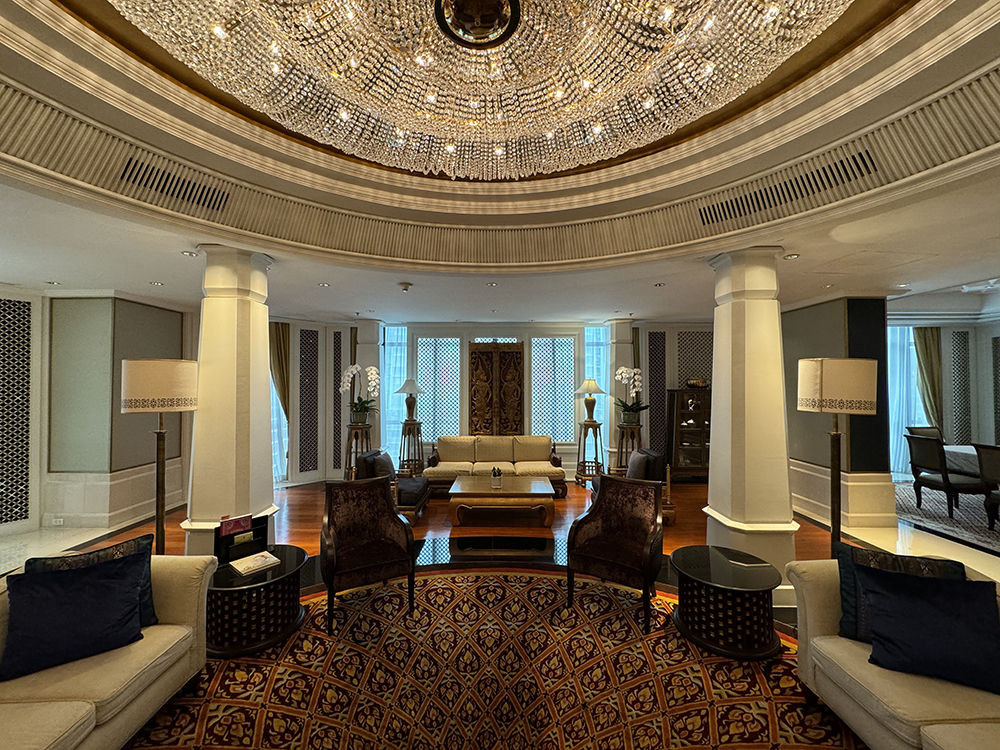 THE ATHENEE HOTEL